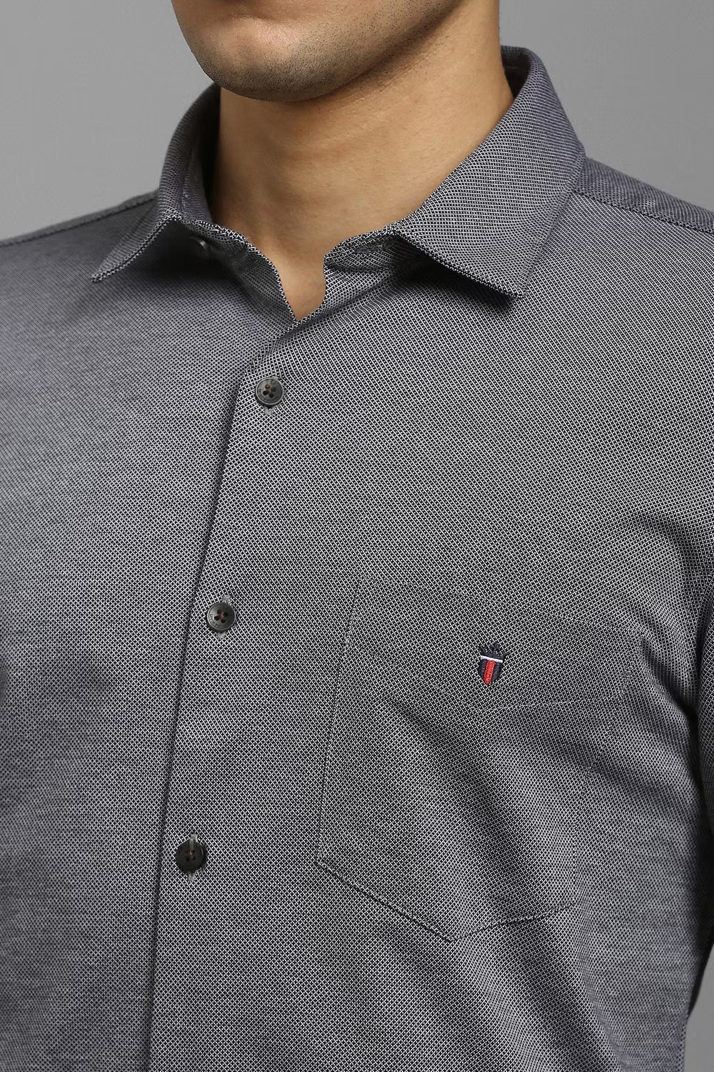 70041-men-black-print-full-sleeves-casual-shirt-black-1.jpg