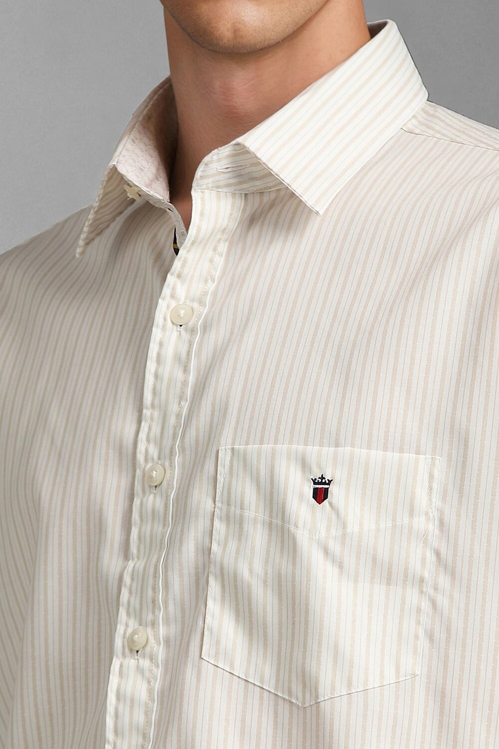 70220-men-cream-slim-fit-stripe-full-sleeves-casual-shirt-cream-1.jpg