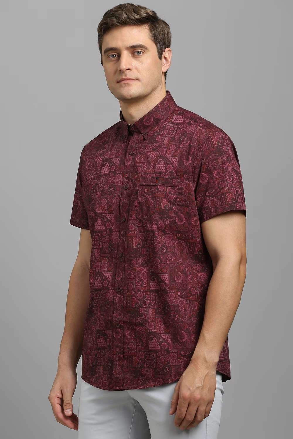 70286-men-maroon-print-half-sleeves-casual-shirt-maroon-1.jpg