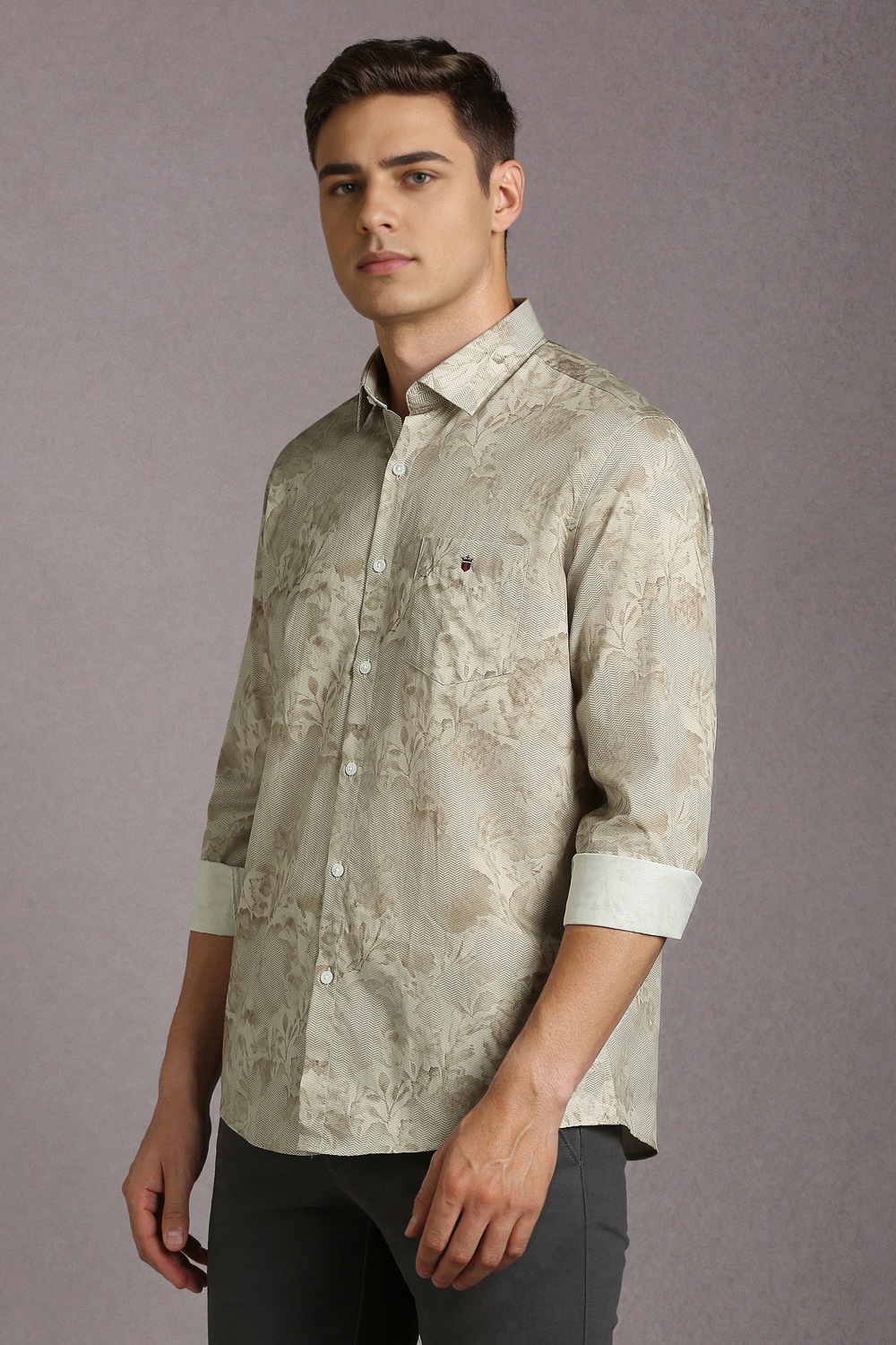 70354-men-beige-print-full-sleeves-casual-shirt-beige-1.jpg