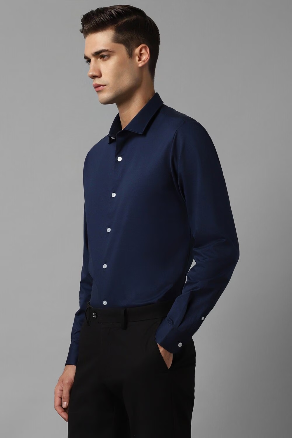 70403-men-navy-slim-fit-solid-full-sleeves-formal-shirt-navy-1.jpg