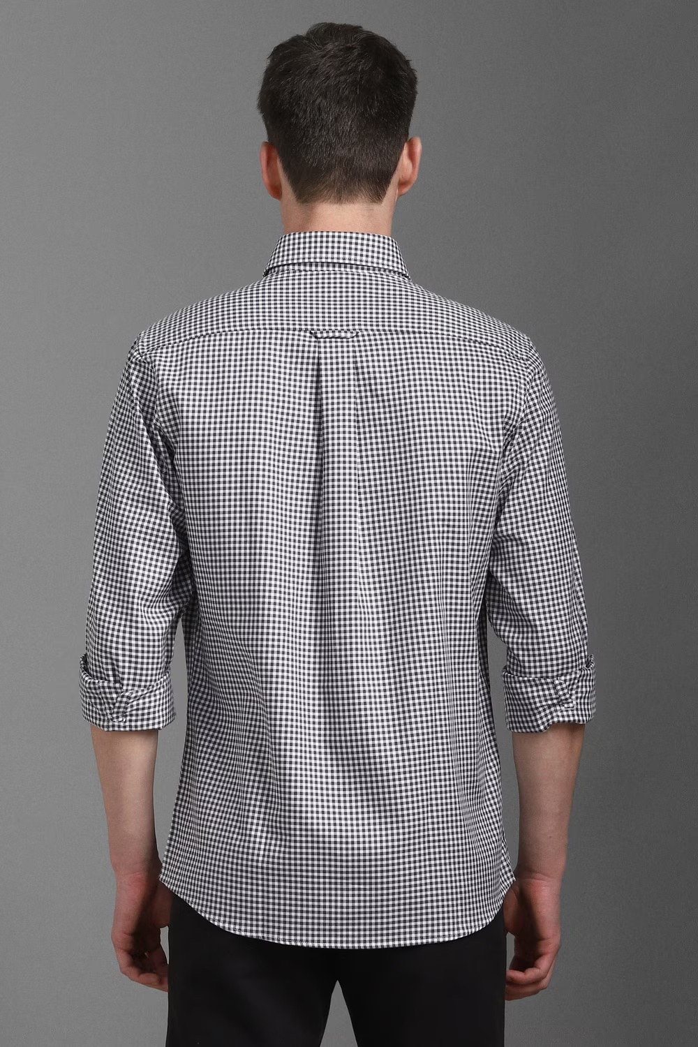 7048-men-black-slim-fit-check-full-sleeves-casual-shirt-black-1.jpg