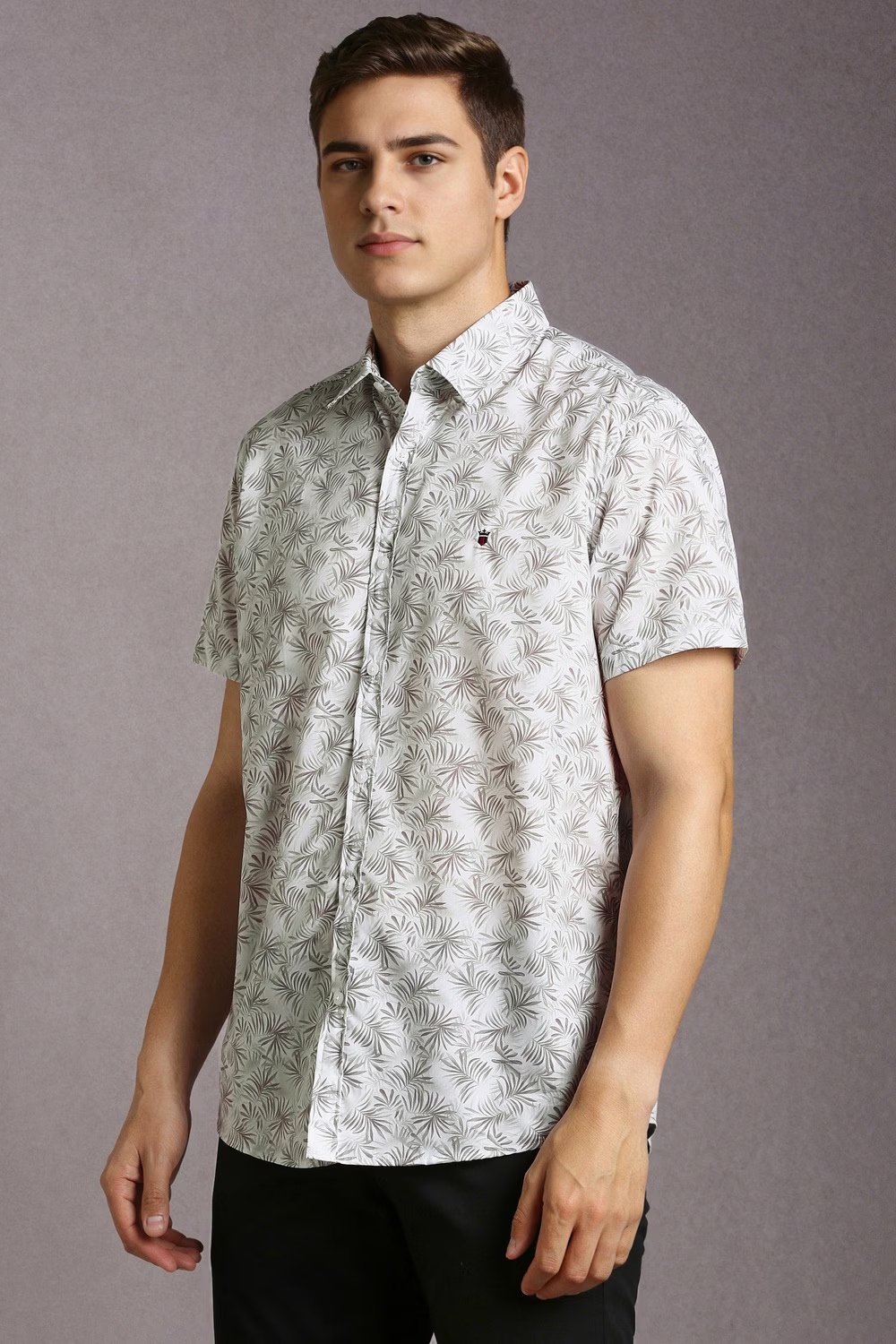 70586-men-white-print-half-sleeves-casual-shirt-white-1.jpg