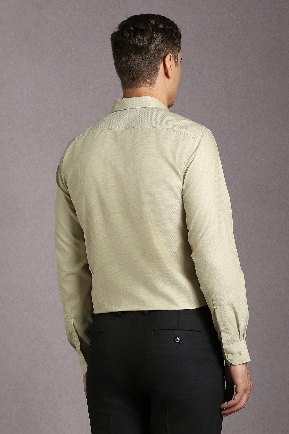 70593-men-green-textured-full-sleeves-formal-shirt-green-1.jpg