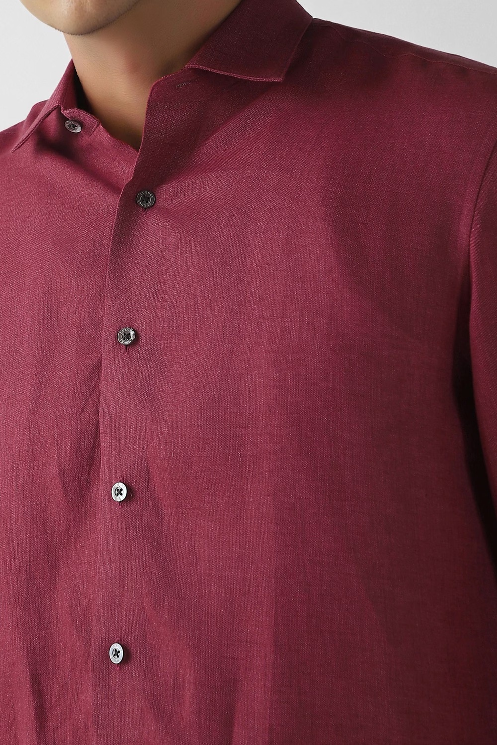 70679-men-maroon-textured-full-sleeves-formal-shirt-maroon-1.jpg