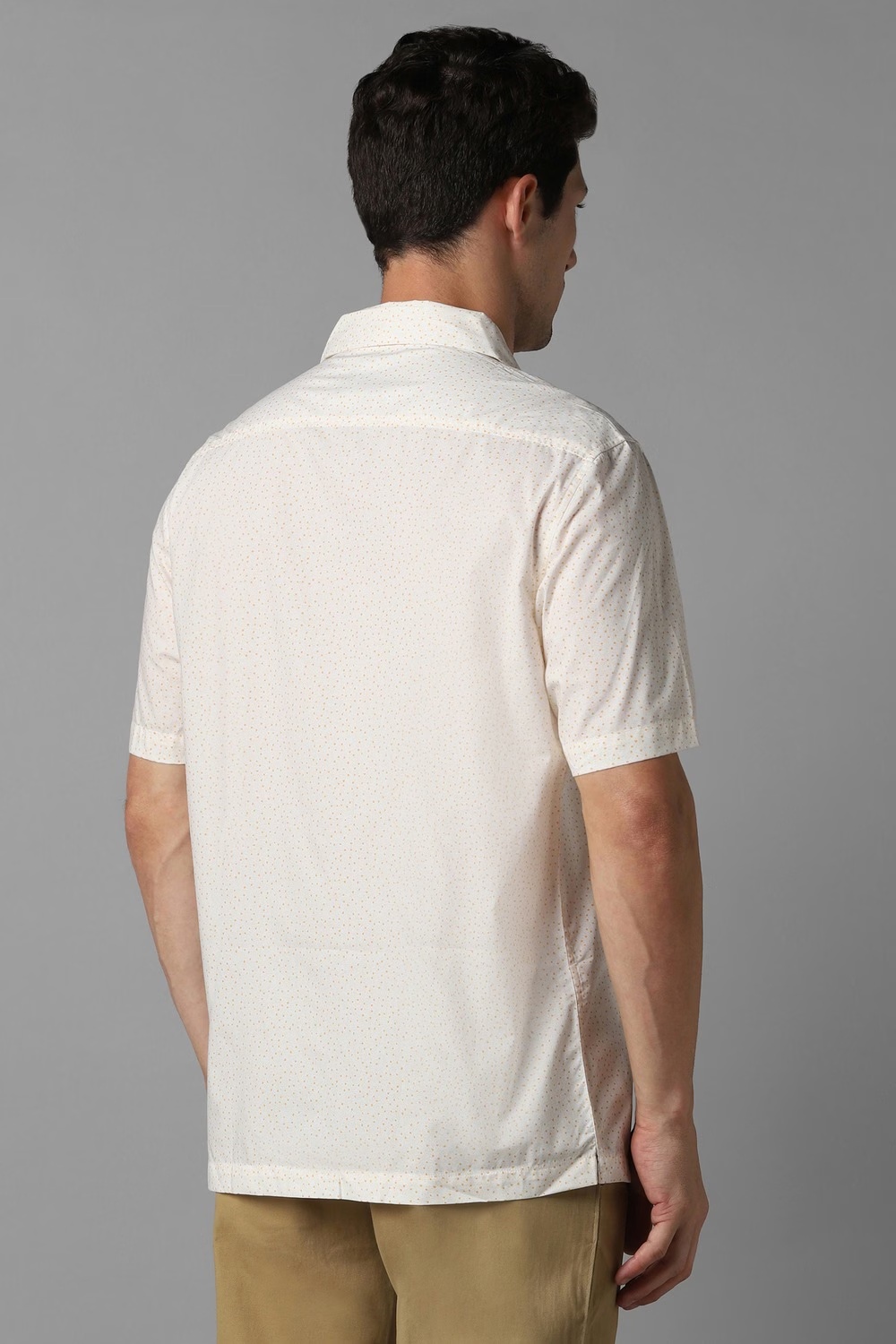 70741-men-beige-print-half-sleeves-casual-shirt-beige-1.jpg