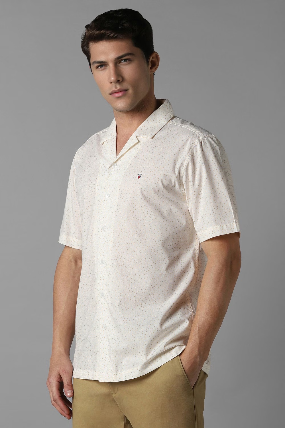 70741-men-beige-print-half-sleeves-casual-shirt-beige-1.jpg