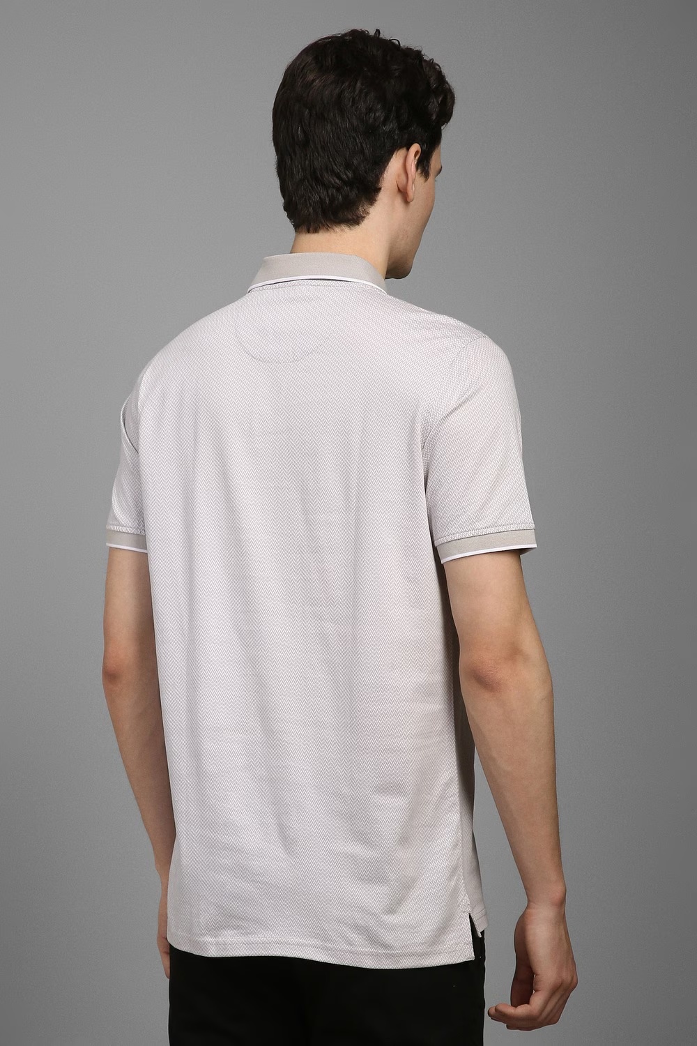 71008-men-grey-print-polo-neck-t-shirt-grey-1.jpg