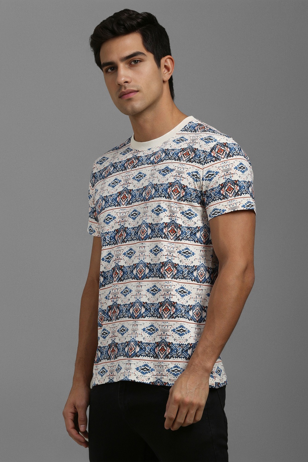 71105-men-white-print-crew-neck-t-shirt-white-1.jpg