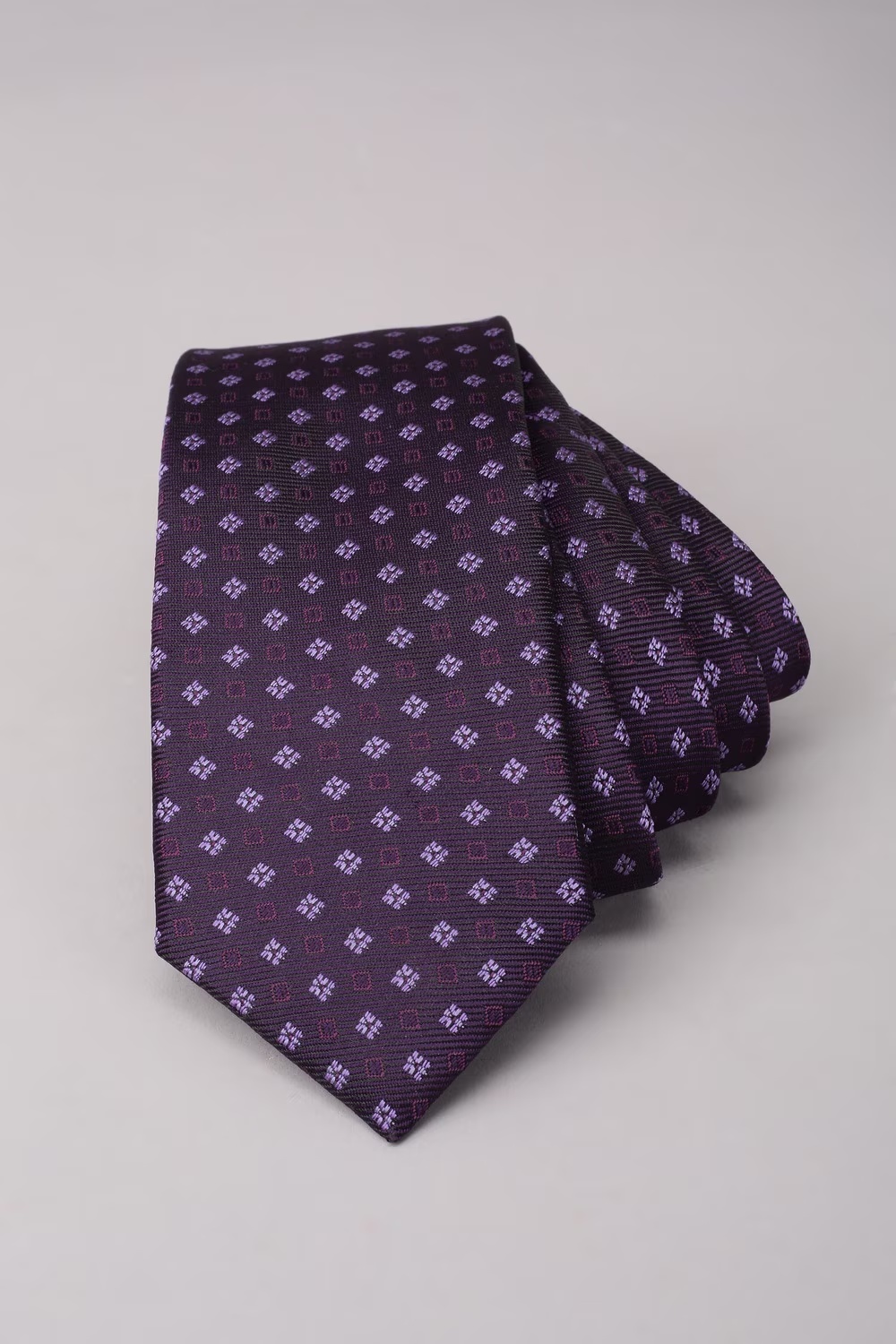 Men Purple Embroidered Tie-Purple