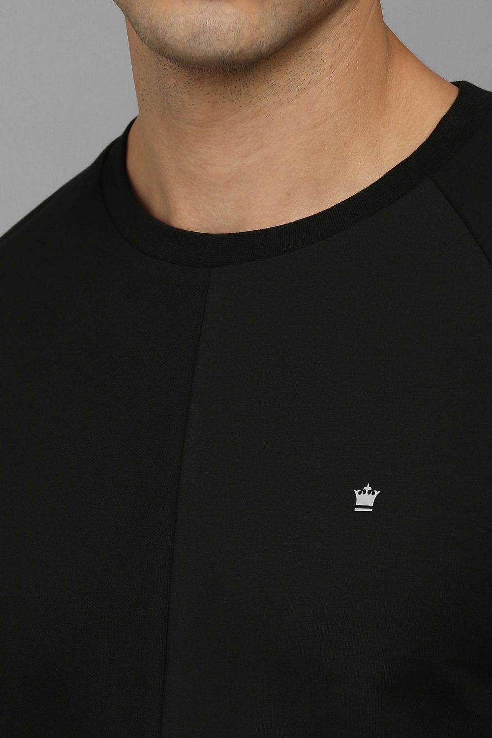 71309-men-black-solid-crew-neck-t-shirt-black-1.jpg