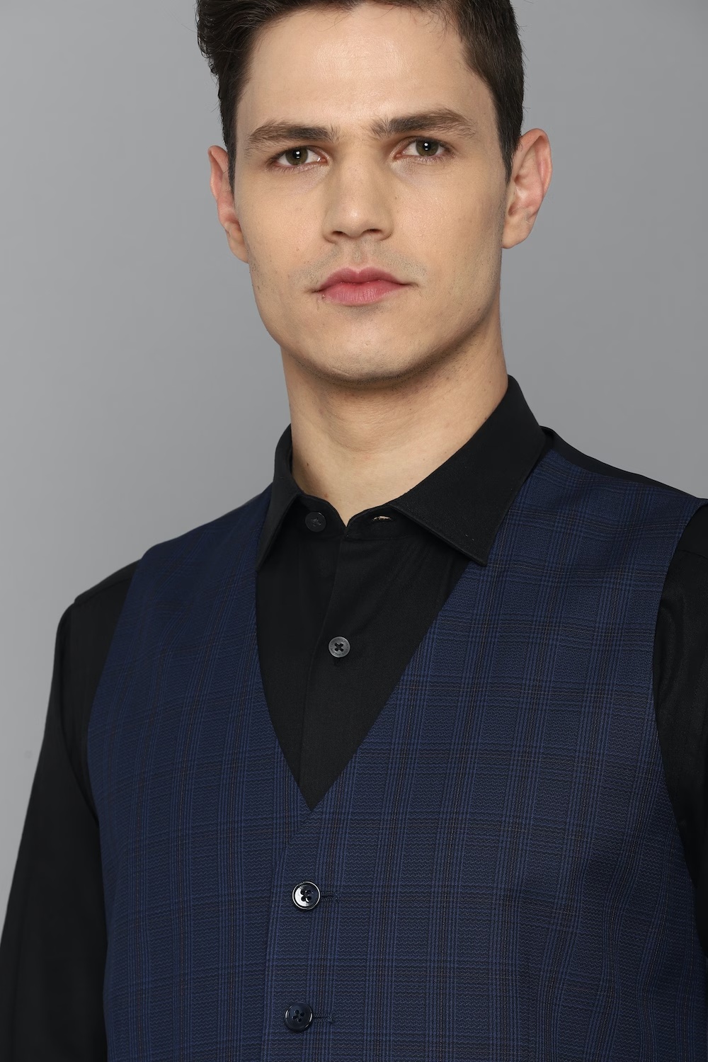 71316-men-navy-slim-fit-stripe-formal-three-piece-suit-navy-1.jpg