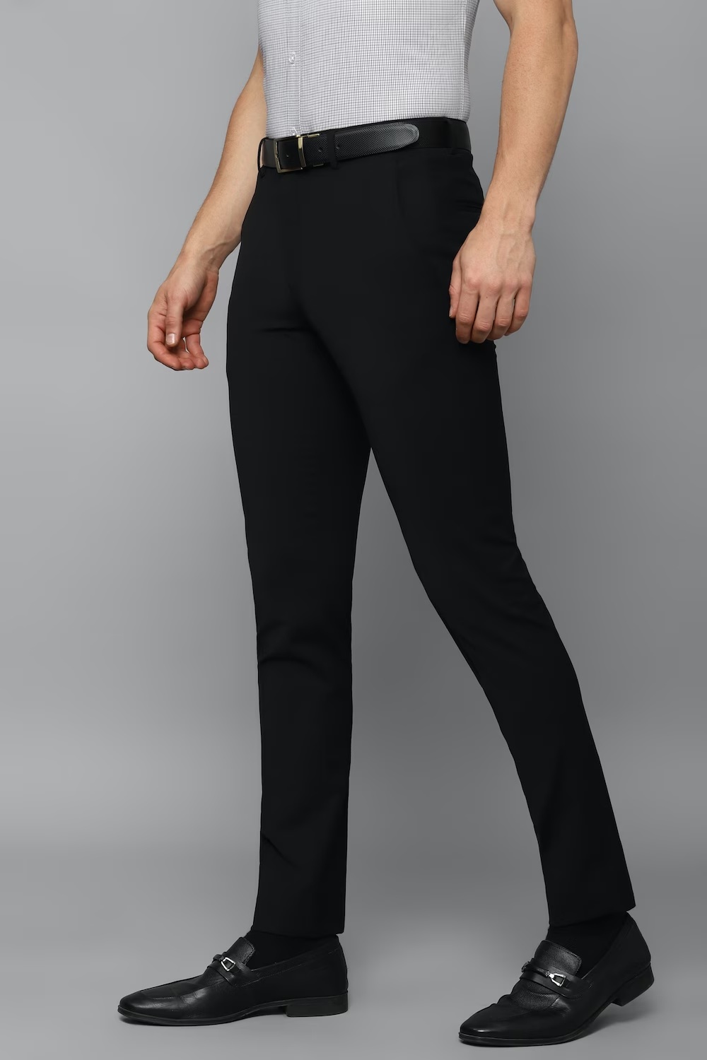 71658-men-black-super-slim-fit-solid-flat-front-formal-trousers-black-1.jpg