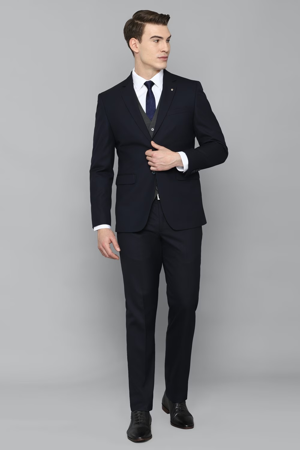 Men Navy Slim Fit Solid Formal Three Piece Suit-Navy