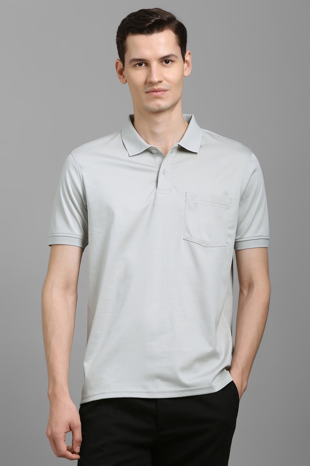 Men Grey Solid Polo Neck T-shirt-Grey