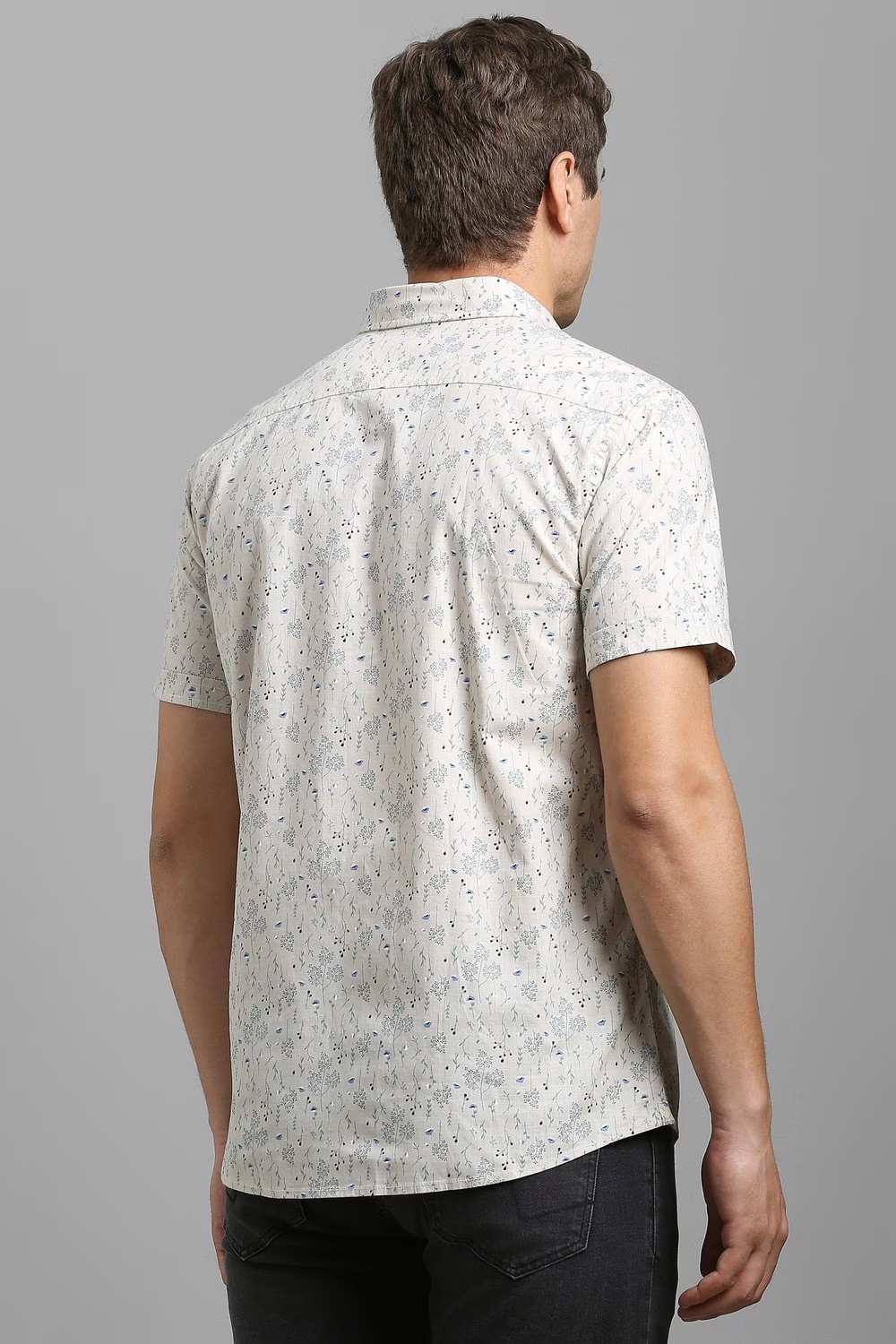 72073-men-grey-print-half-sleeves-casual-shirt-grey-1.jpg