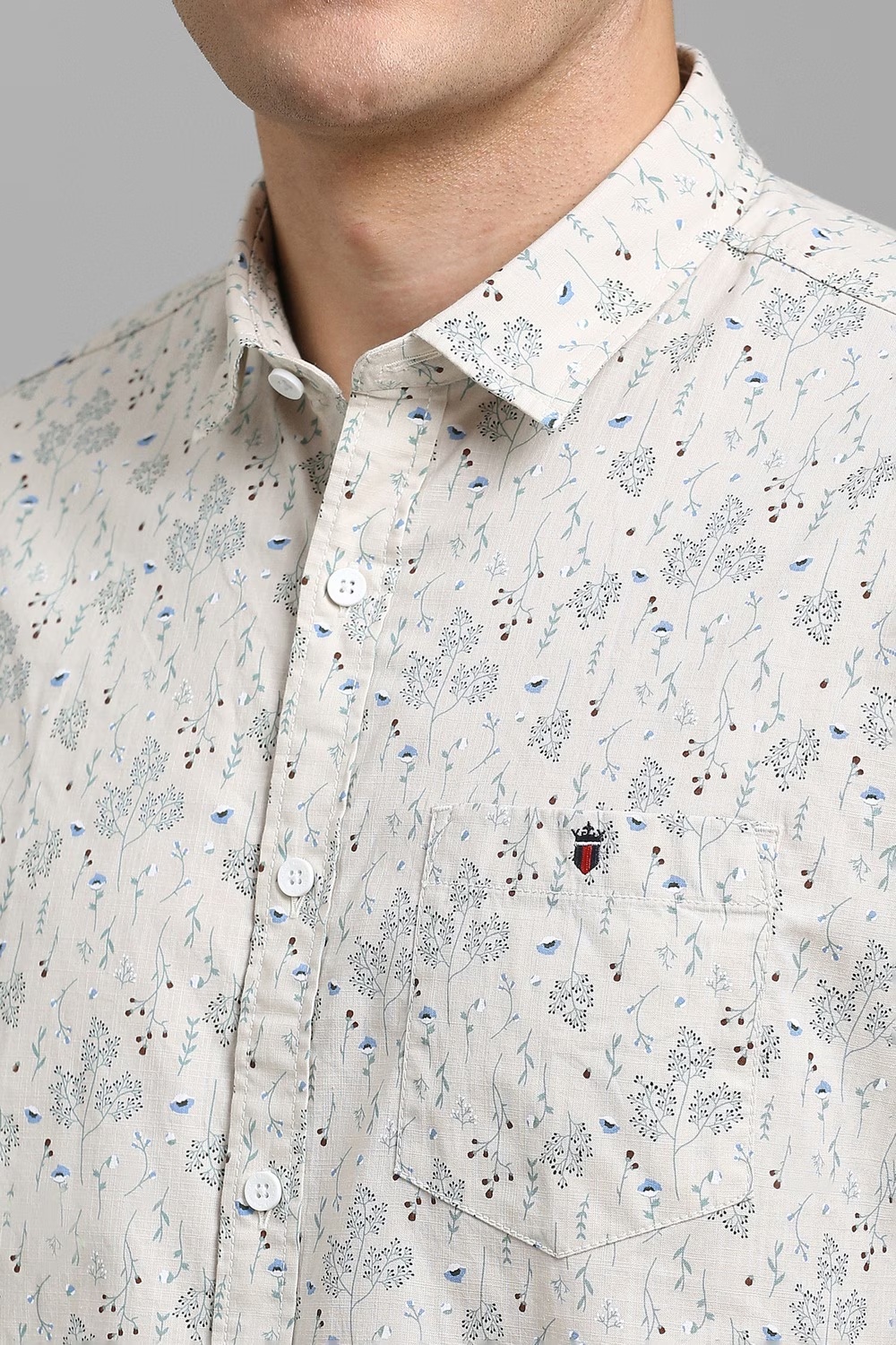 72073-men-grey-print-half-sleeves-casual-shirt-grey-1.jpg