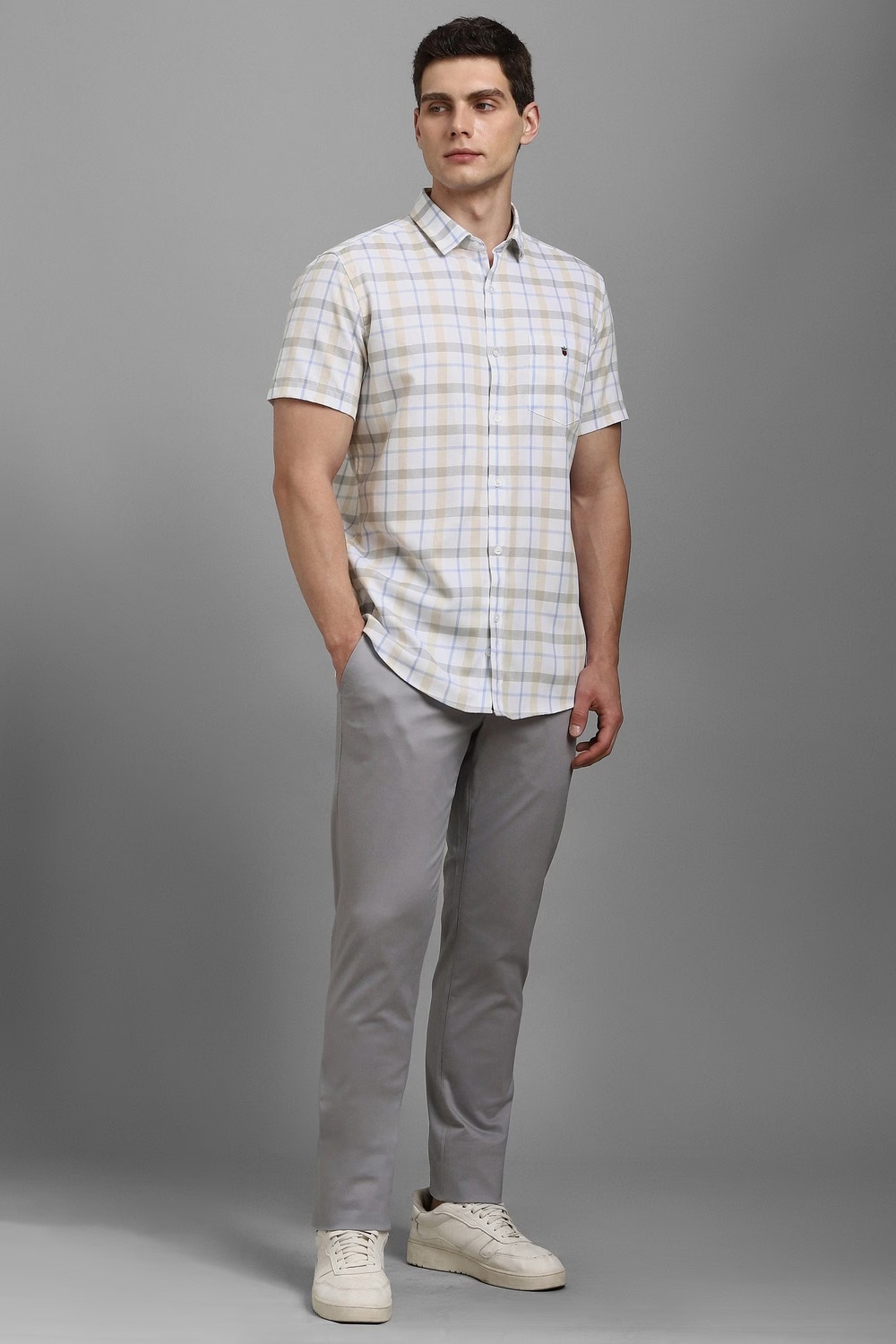 72141-men-white-check-half-sleeves-casual-shirt-white-1.jpg