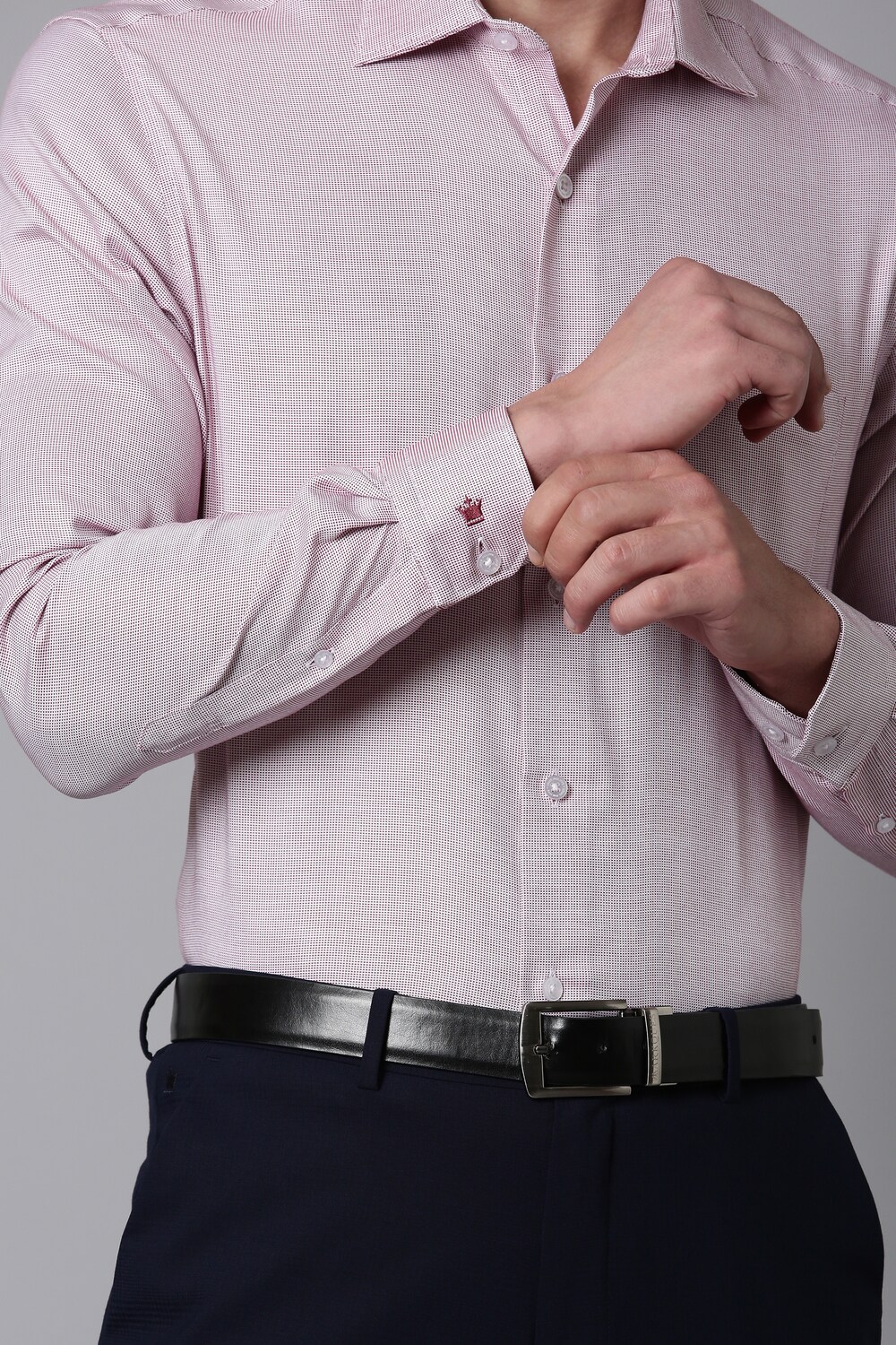 72748-men-purple-classic-fit-print-full-sleeves-formal-shirt-purple-1.jpg