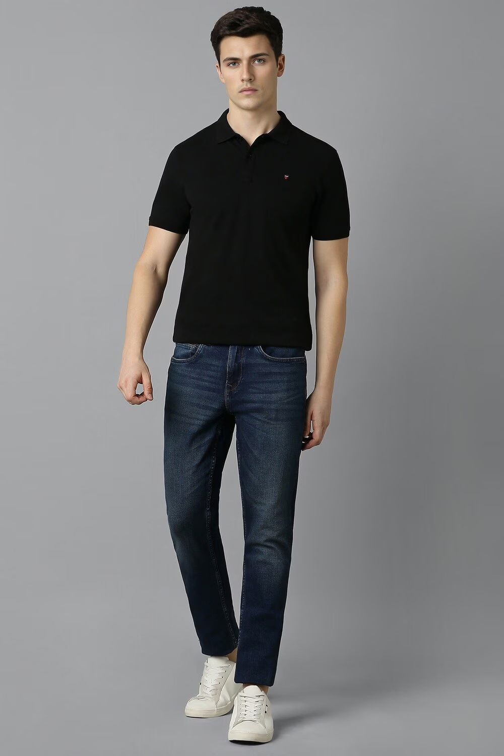 72822-men-navy-dark-slim-tapered-fit-jeans-navy-1.jpg
