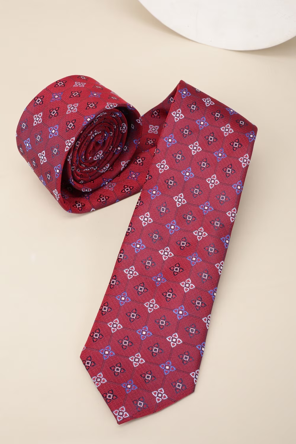 Men Maroon Embroidered Tie-Maroon