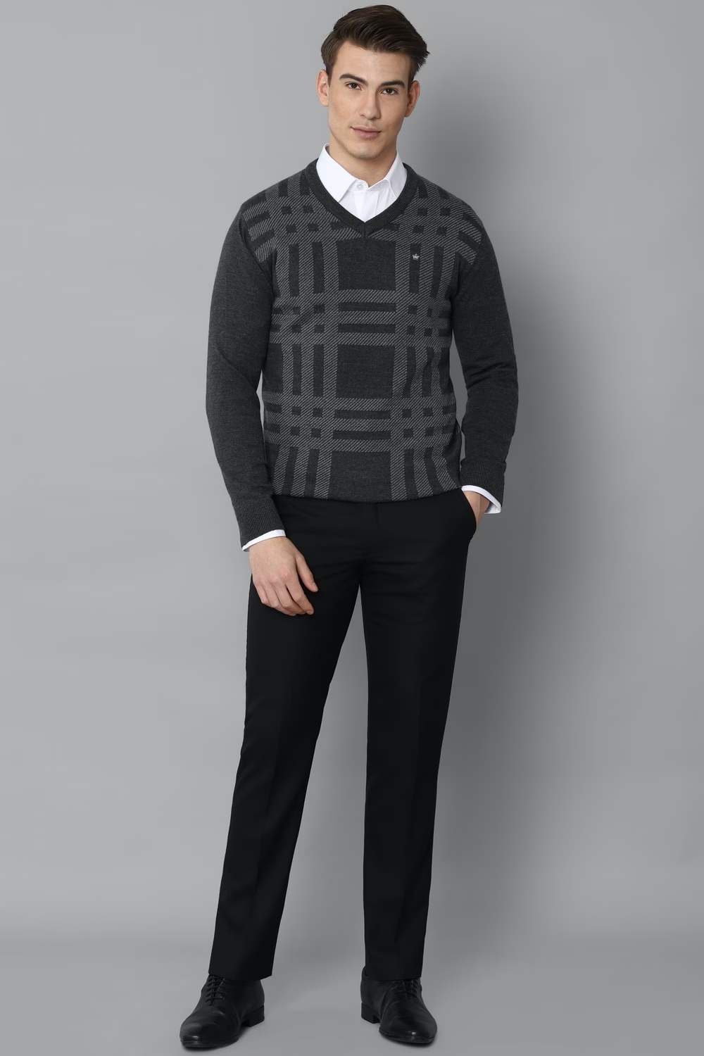 Men Grey Check V Neck Full Sleeves Sweater-Grey
