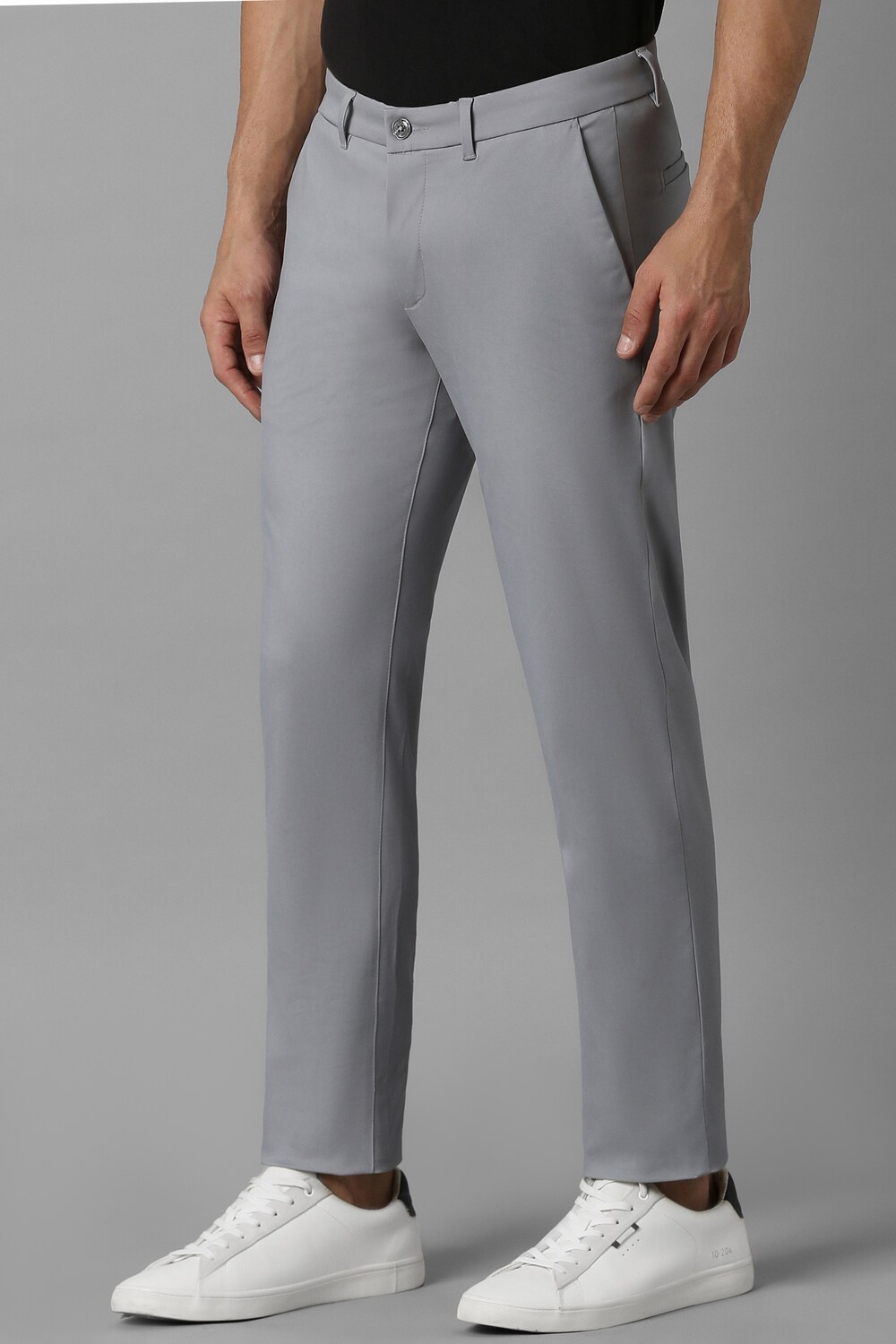 73161-men-grey-slim-fit-solid-flat-front-casual-trousers-grey-1.jpg