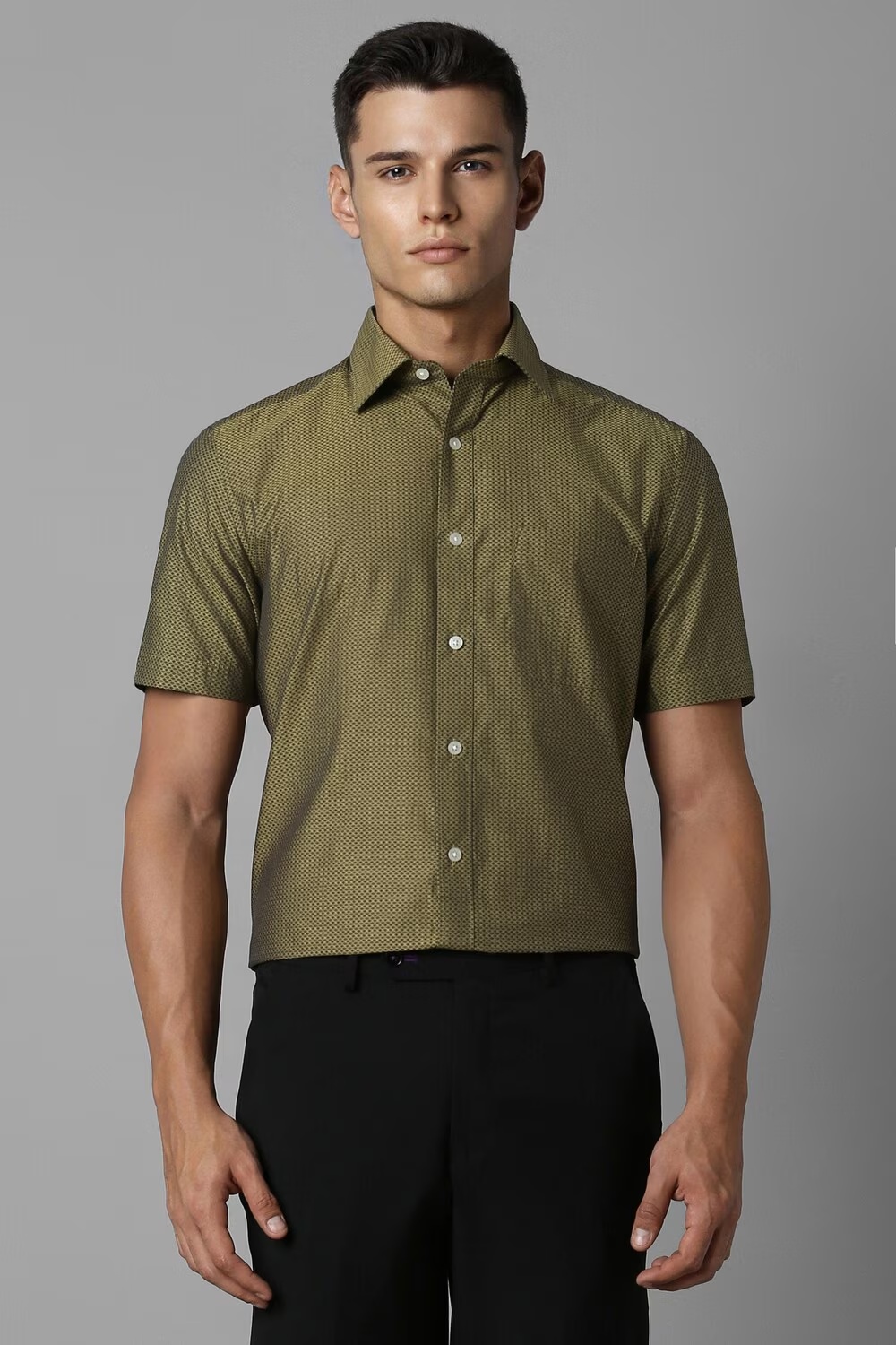 Men Olive Classic Fit Print Half Sleeves Casual Shirt-Olive