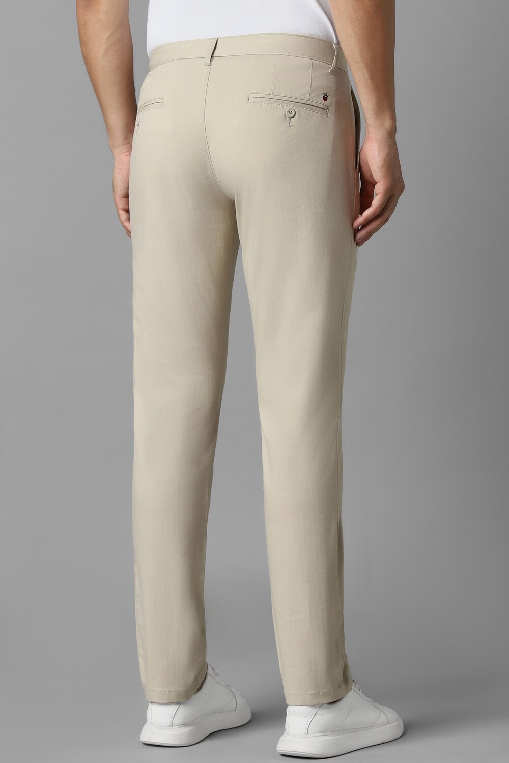 73360-men-beige-slim-fit-solid-casual-trousers-beige-1.jpg