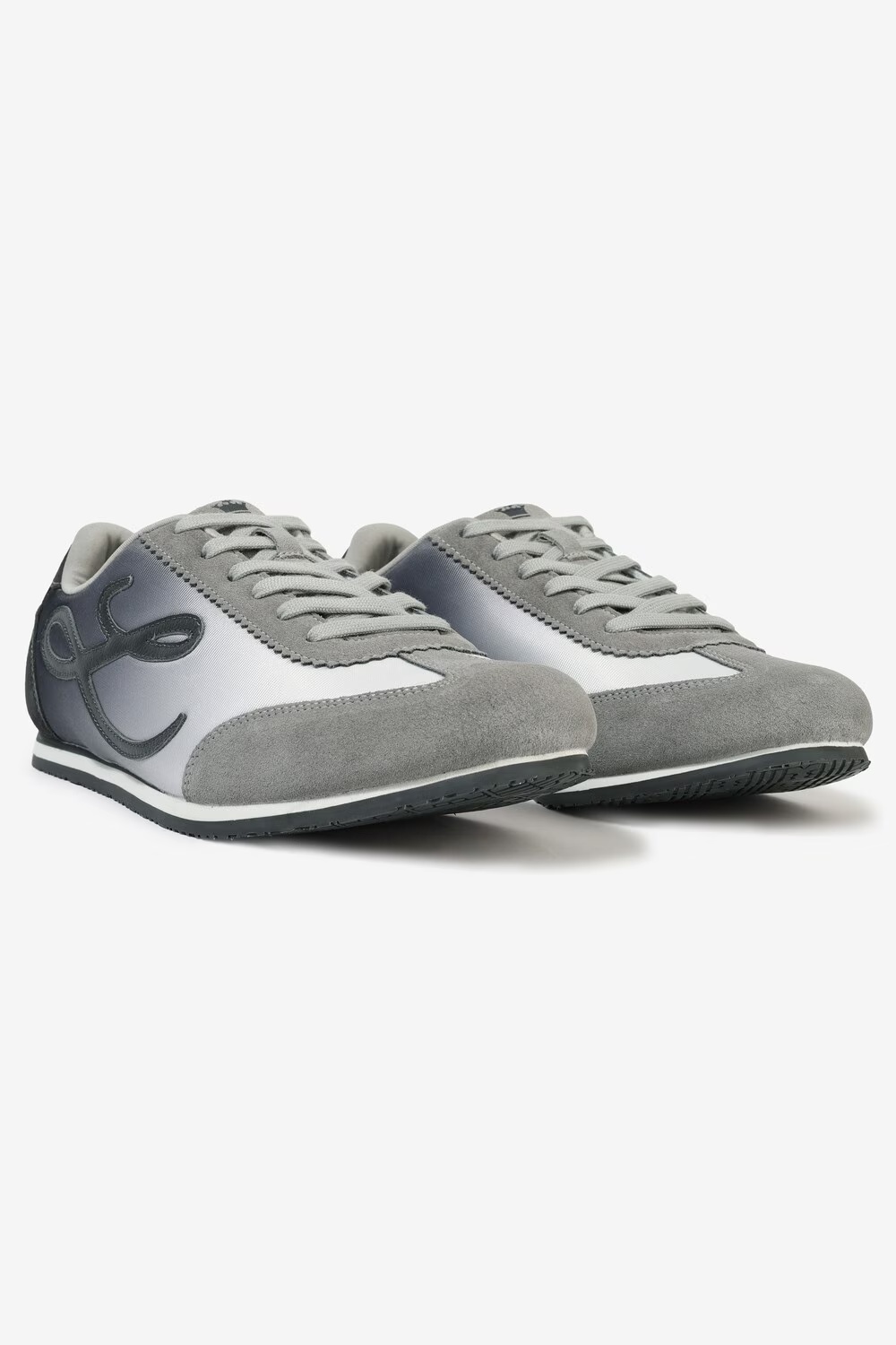 73629-men-gradient-grey-sneakers-with-signature-branding-grey-1.jpg