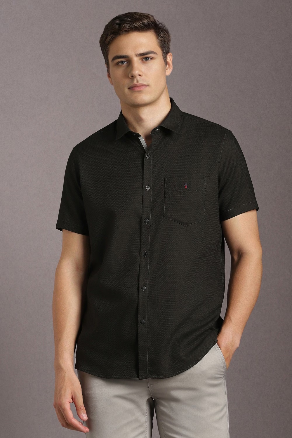 Men Green Textured Half Sleeves Casual Shirt-Green