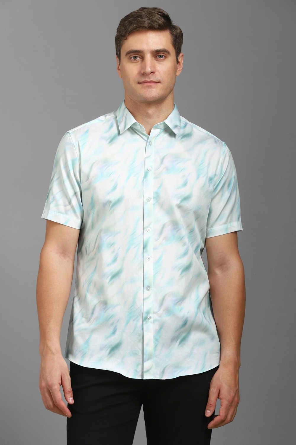 Men White Classic Fit Print Half Sleeves Casual Shirt-White