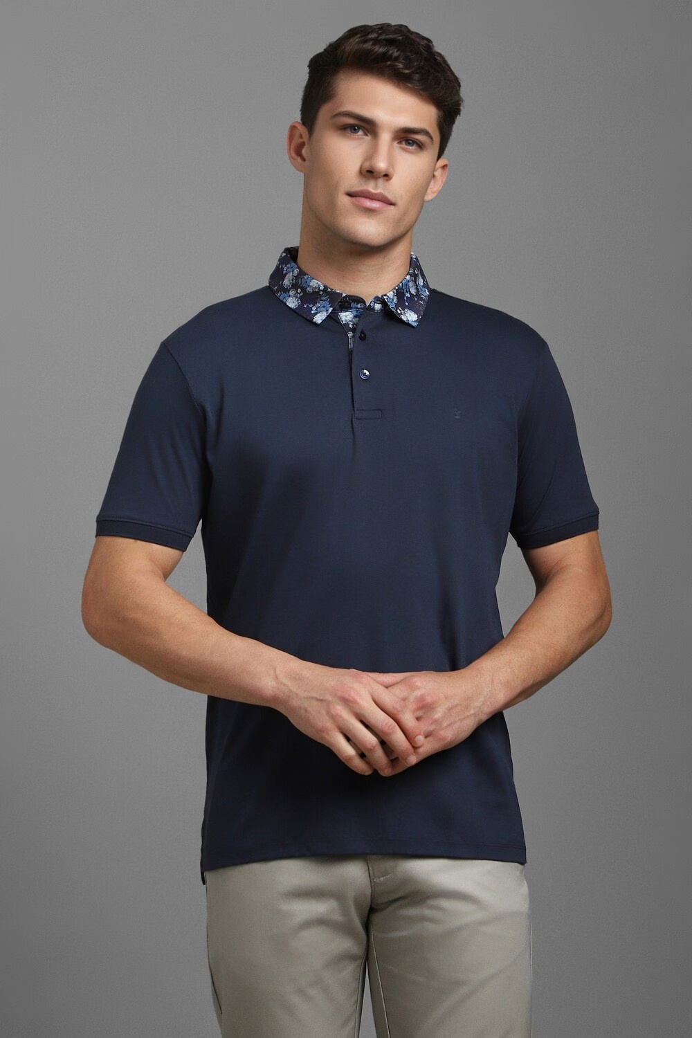 Men Navy Solid Polo Neck T-shirt-Navy