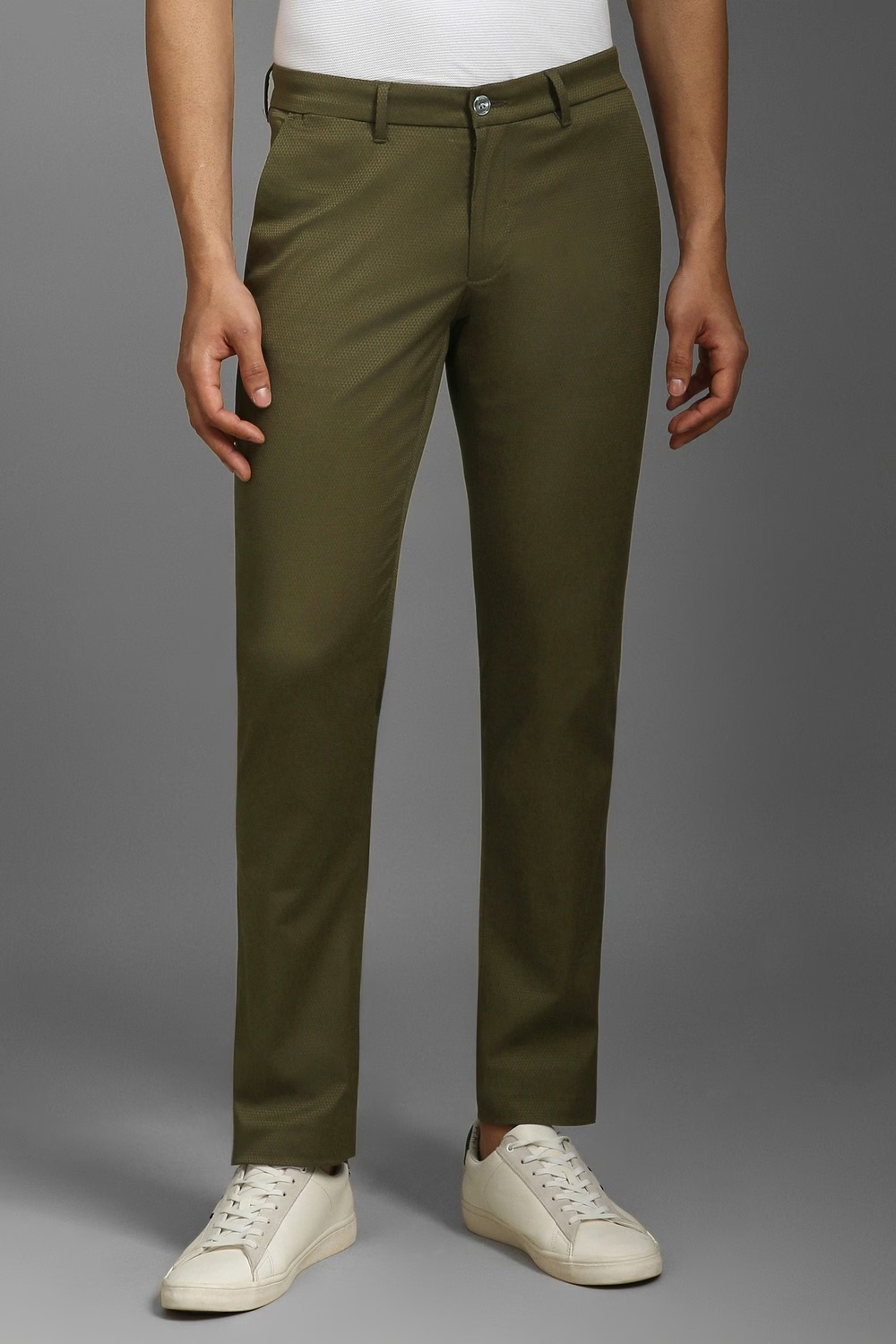 Men Olive Slim Fit Textured Flat Front Casual Trousers-Olive