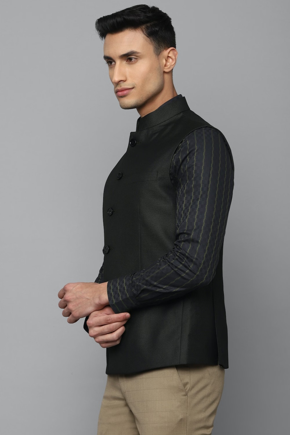 74461-men-black-textured-slim-fit-party-nehru-jacket-black-1.jpg