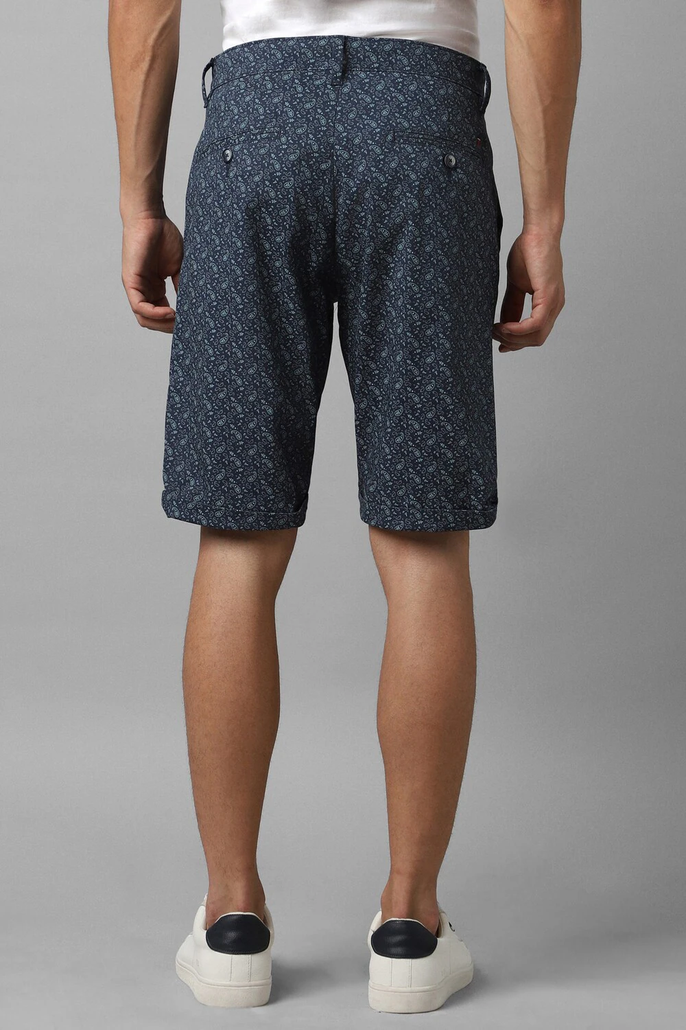 7464-men-navy-print-slim-fit-shorts-navy-1.jpg