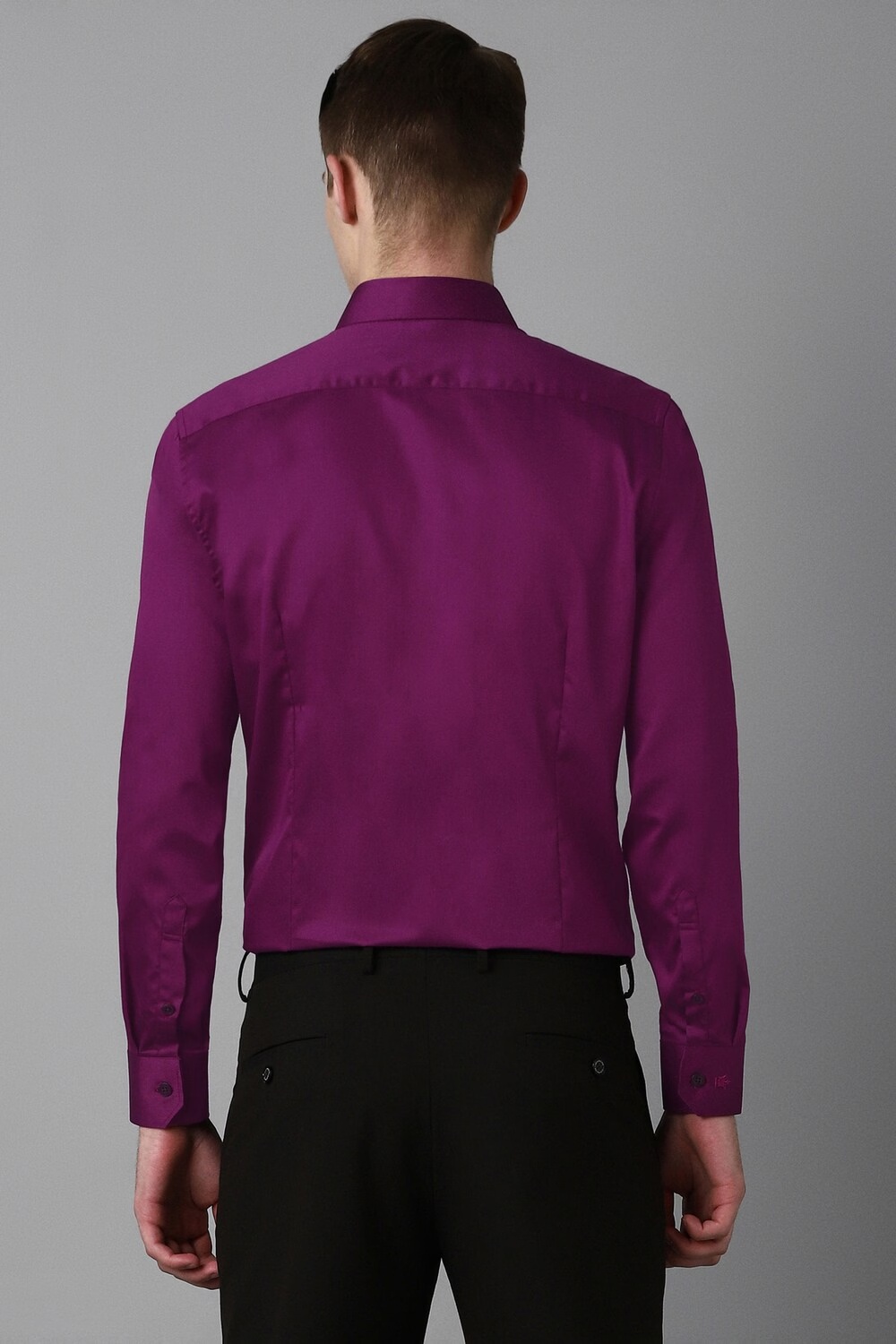 75093-men-purple-slim-fit-solid-full-sleeves-formal-shirt-purple-1.jpg