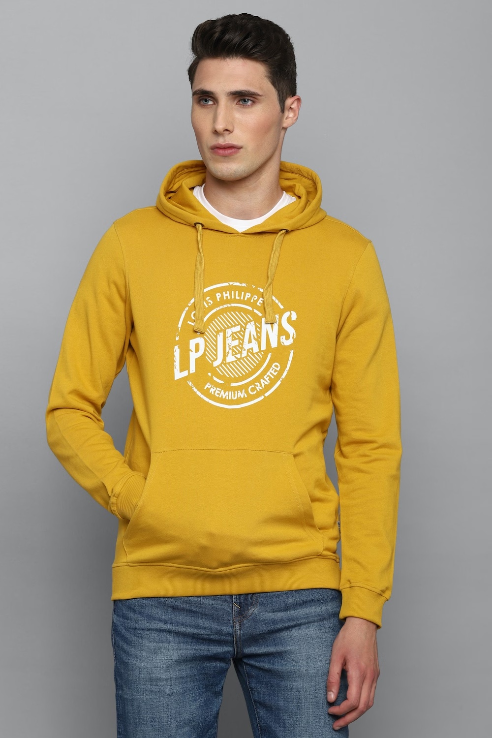 Men Casual Yellow Graphic Print Sweatshirt-Yellow
