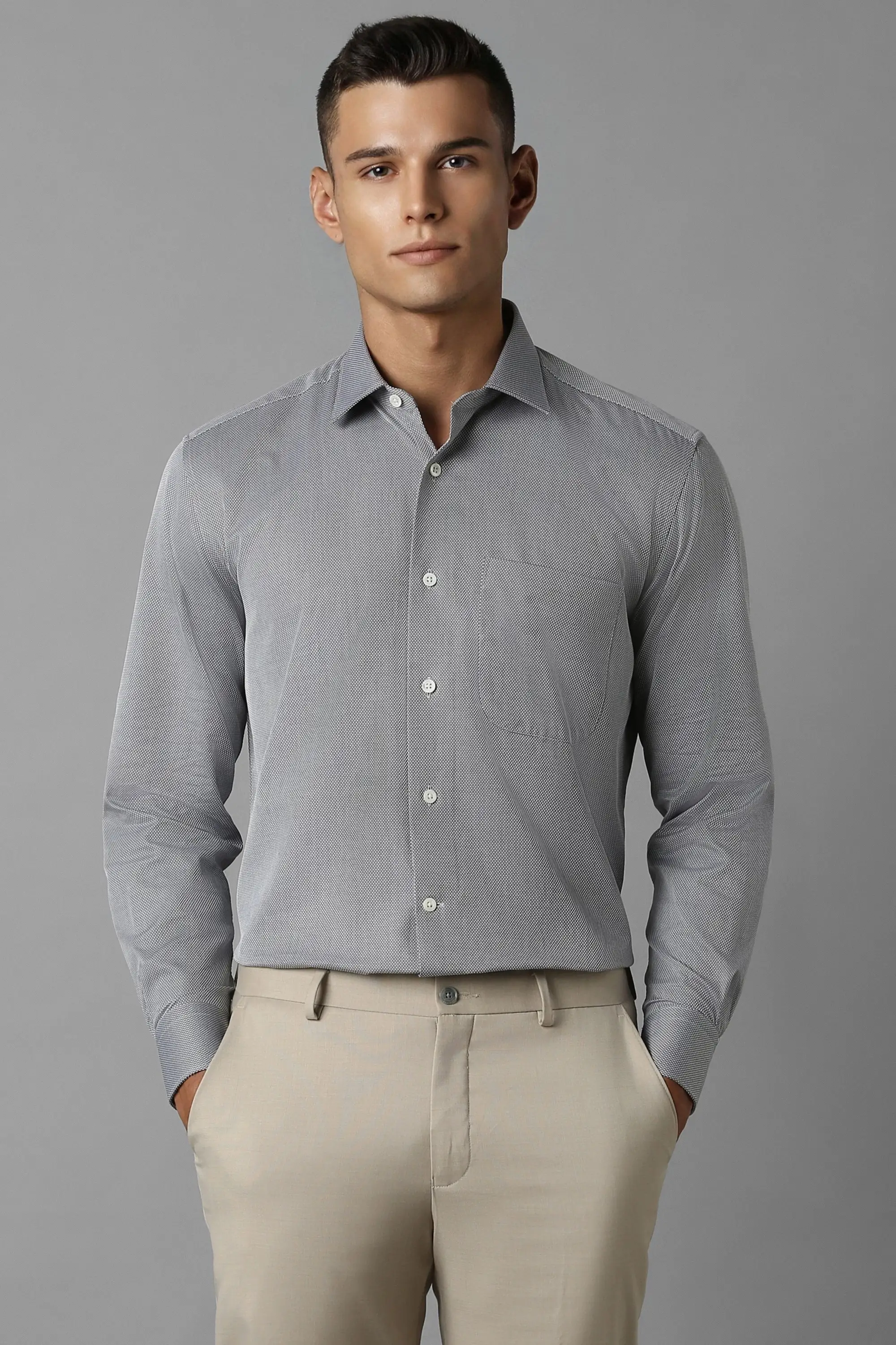 Men Grey Classic Fit Dots Full Sleeves Formal Shirt-Grey