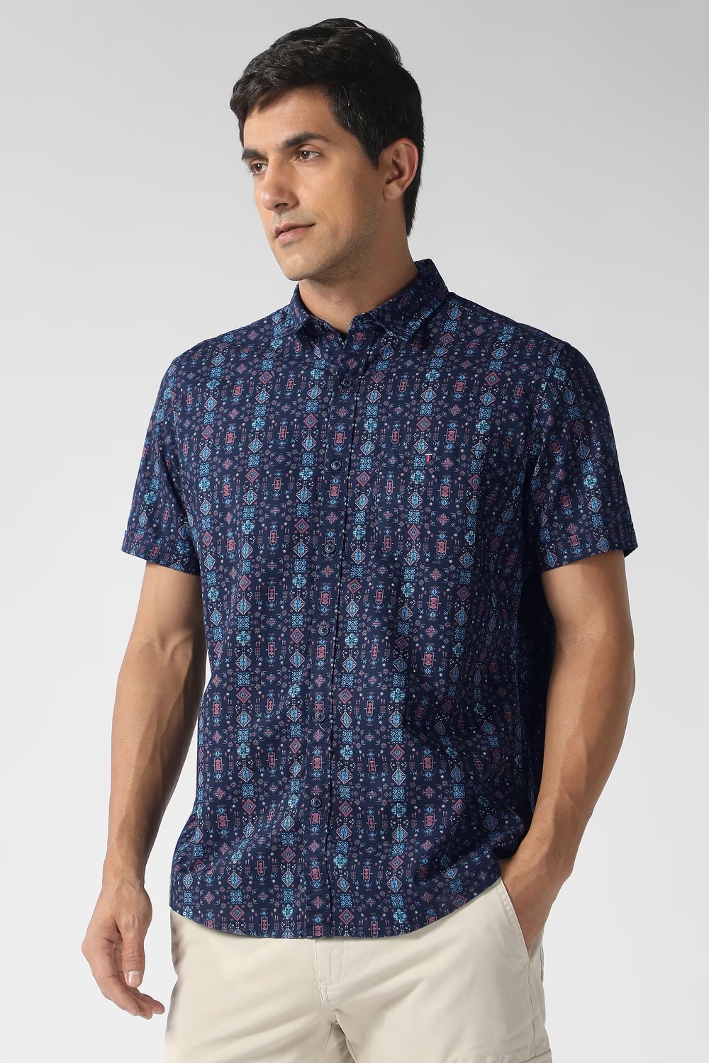 75596-men-navy-print-half-sleeves-casual-shirt-navy-1.jpg
