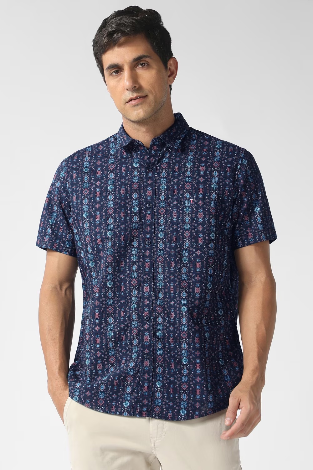 75596-men-navy-print-half-sleeves-casual-shirt-navy-1.jpg
