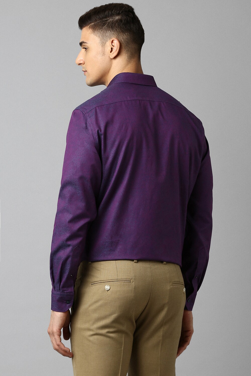 75681-men-purple-classic-fit-textured-full-sleeves-formal-shirt-purple-1.jpg