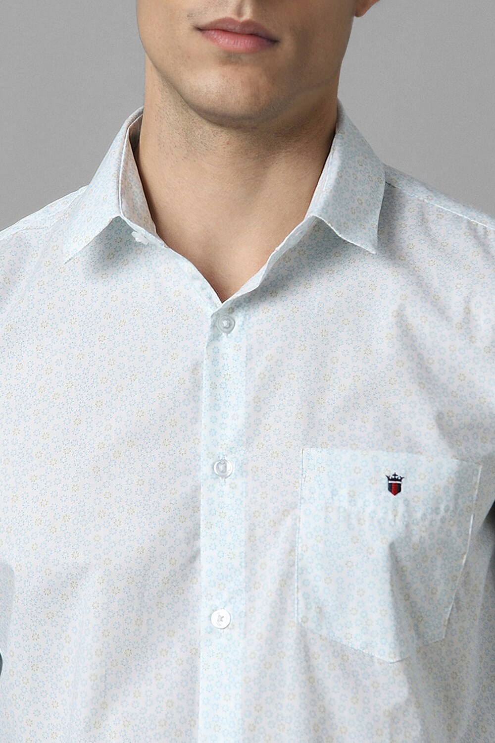 7582-men-blue-slim-fit-print-full-sleeves-casual-shirt-blue-1.jpg