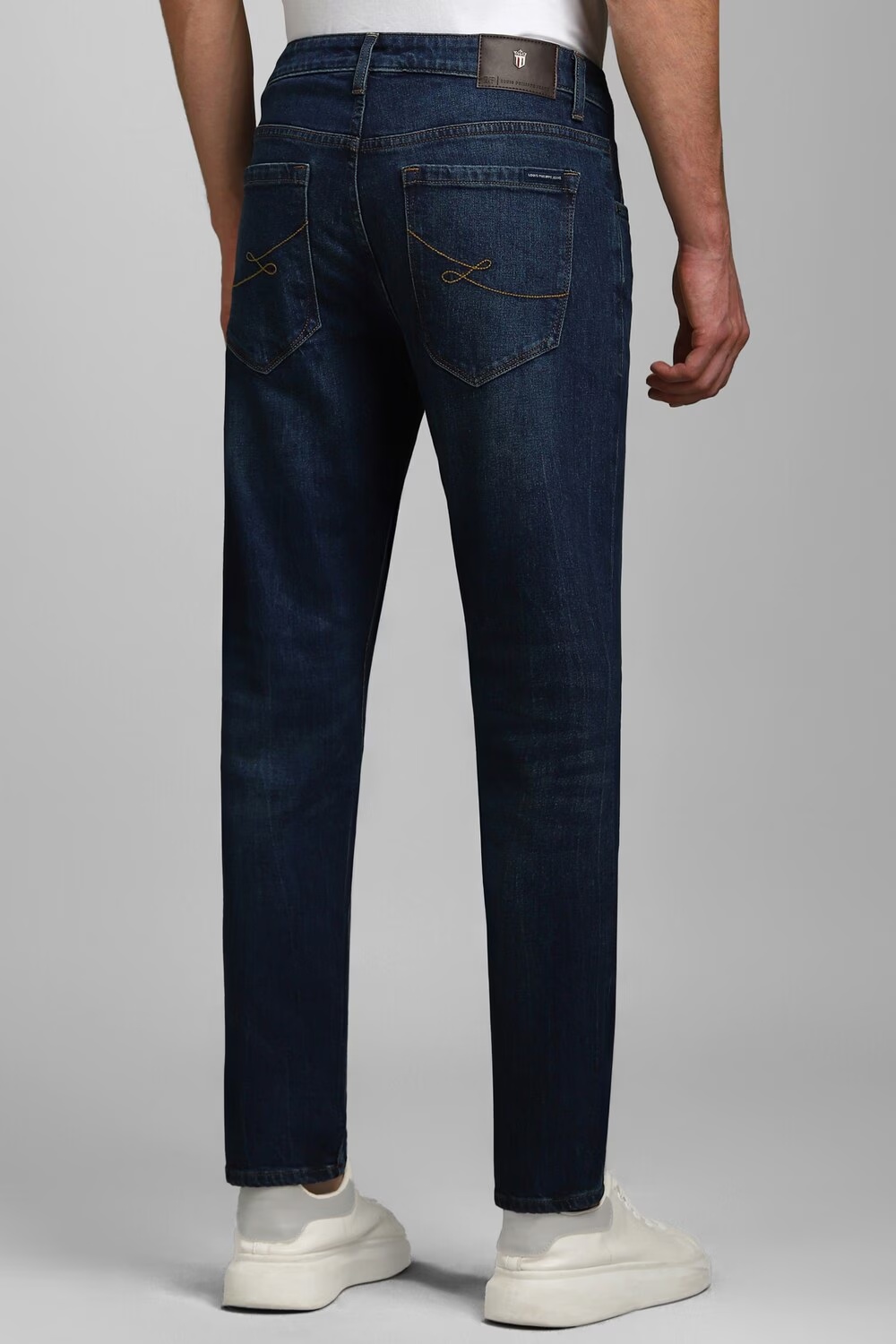 76042-men-navy-dark-smart-fit-jeans-navy-1.jpg