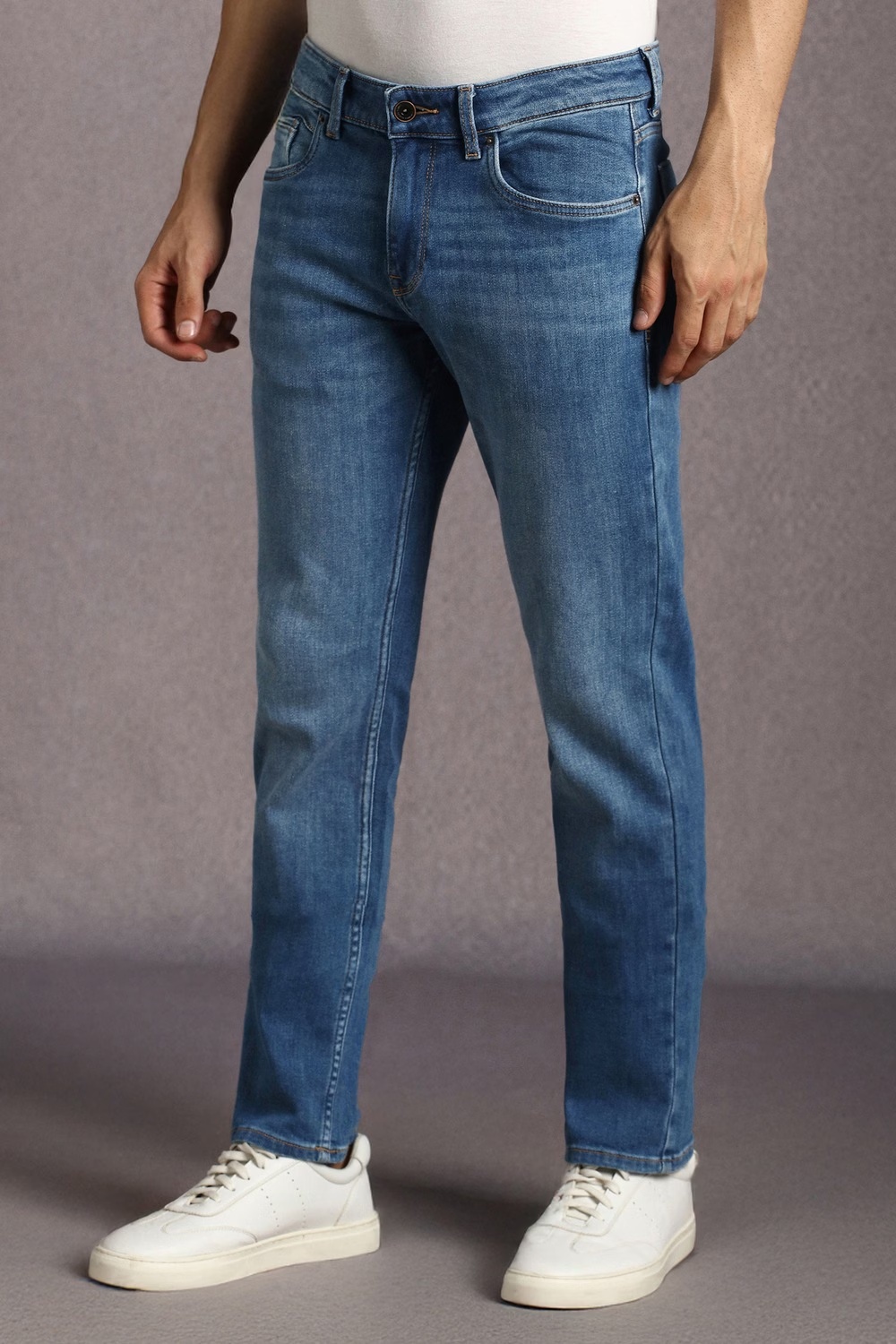 76316-men-blue-mid-slim-fit-jeans-blue-1.jpg