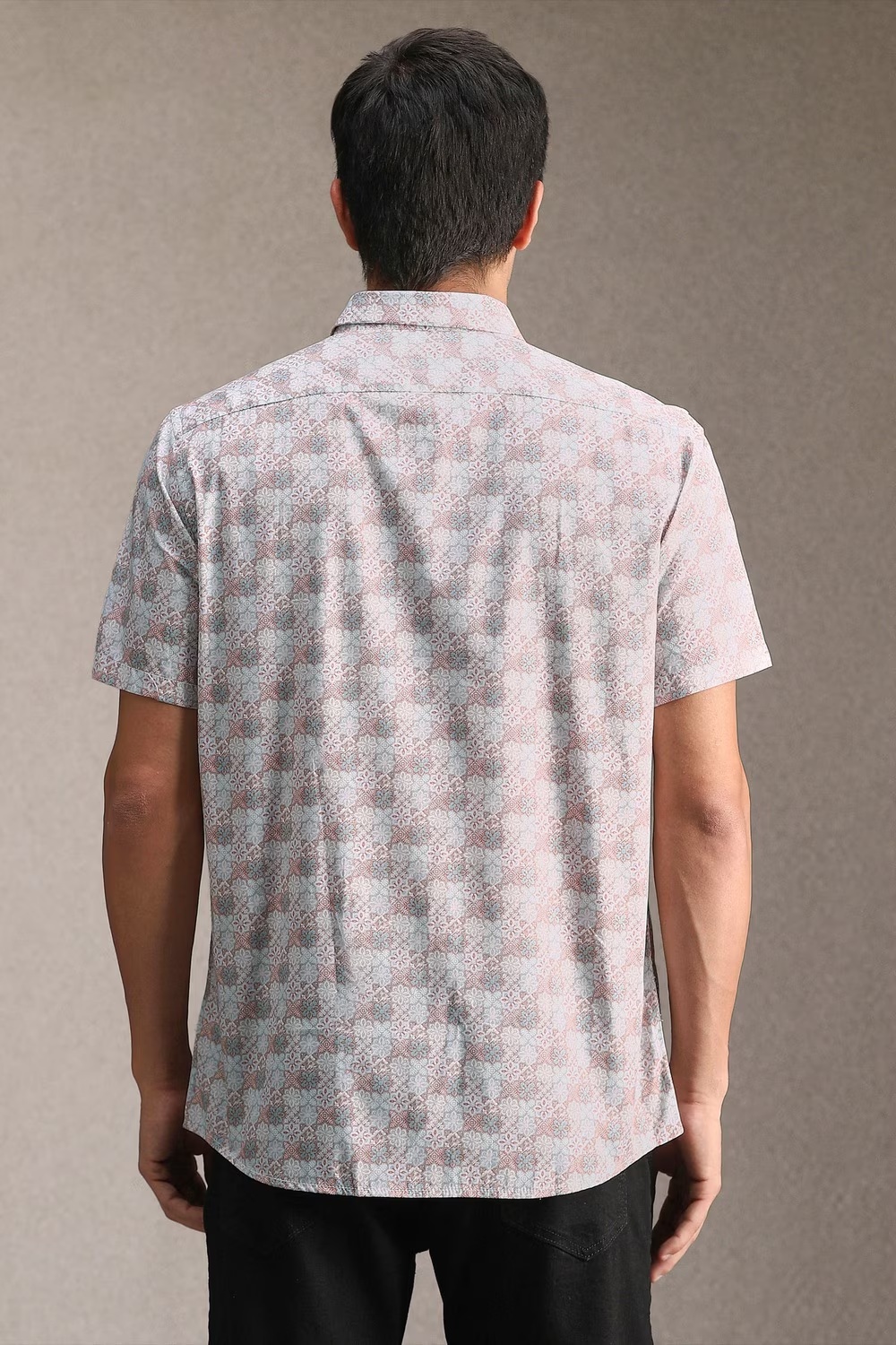 76454-men-multi-print-half-sleeves-casual-shirt-multi-1.jpg