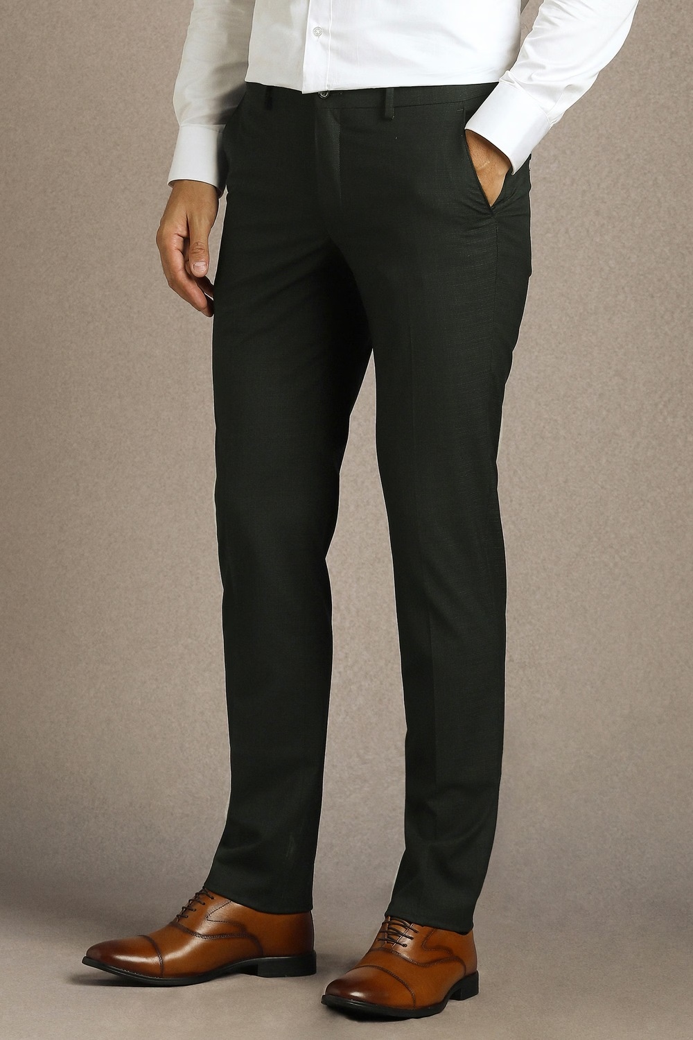 76587-men-green-solid-flat-front-formal-trousers-green-1.jpg