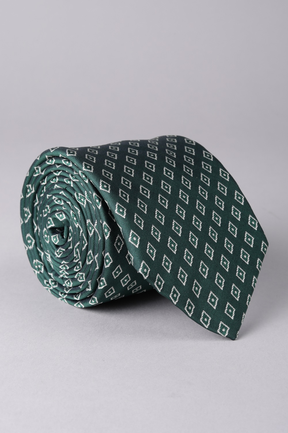 Men Green Embroidered Tie-Green