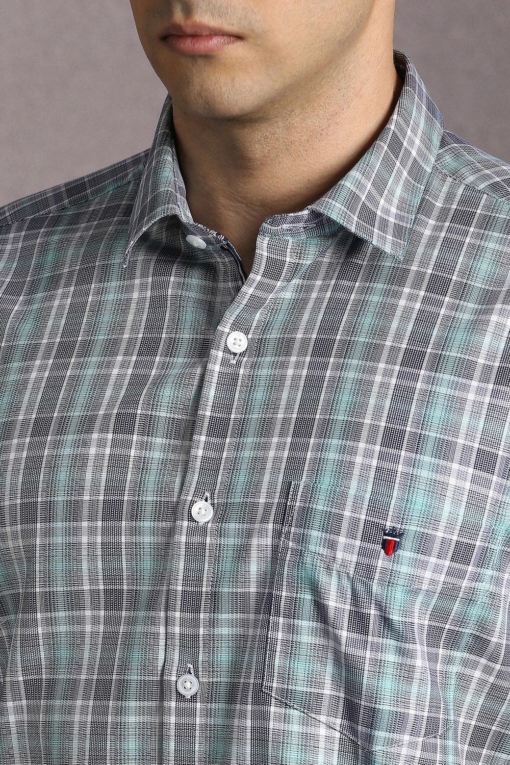 76832-men-multicolor-check-full-sleeves-casual-shirt-multicolor-1.jpg