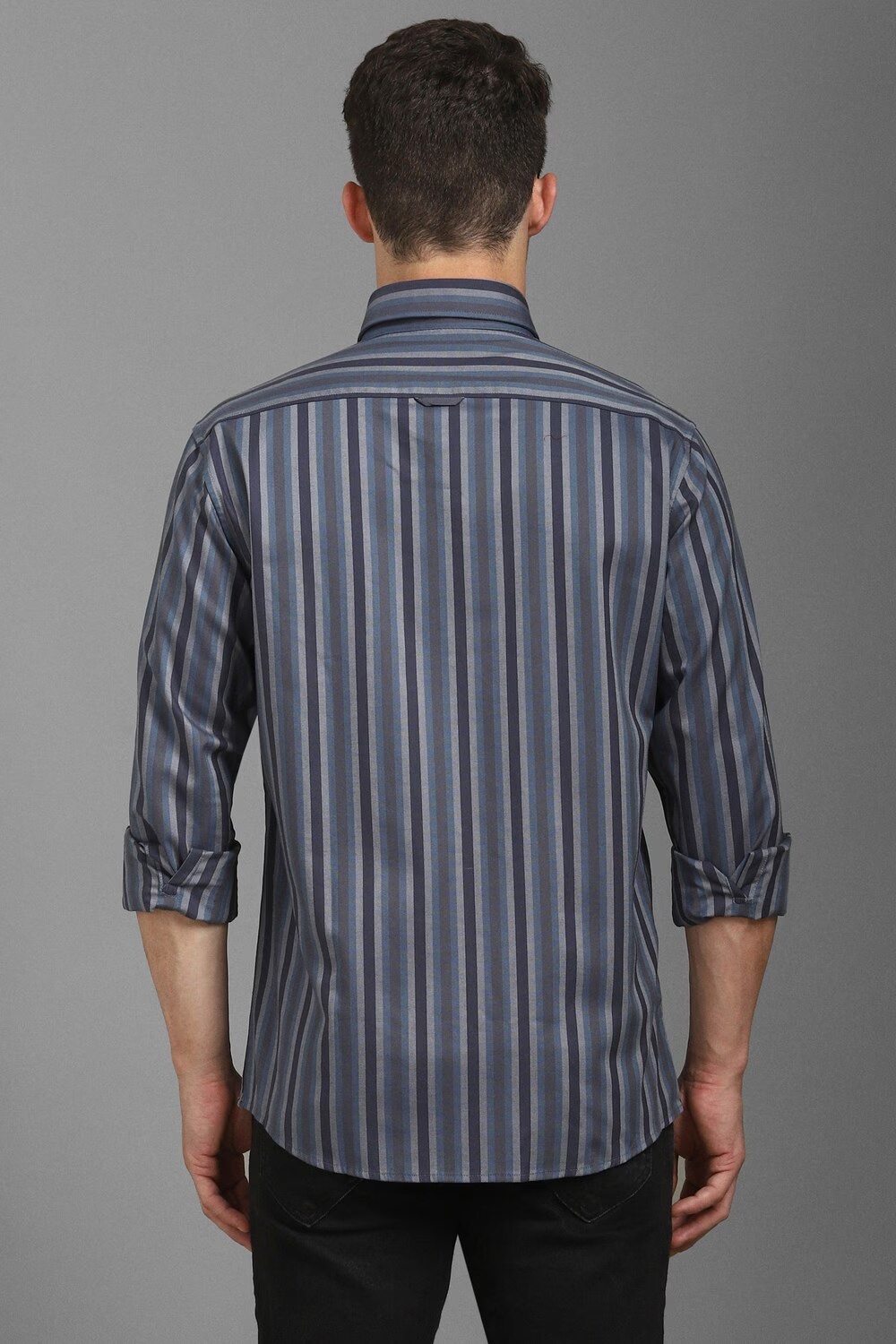 77124-men-grey-slim-fit-stripe-full-sleeves-casual-shirt-grey-1.jpg